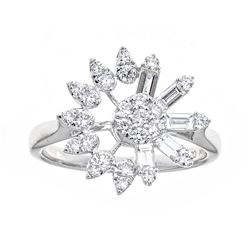 0.8 ctw Diamond Ring - 18KT White Gold