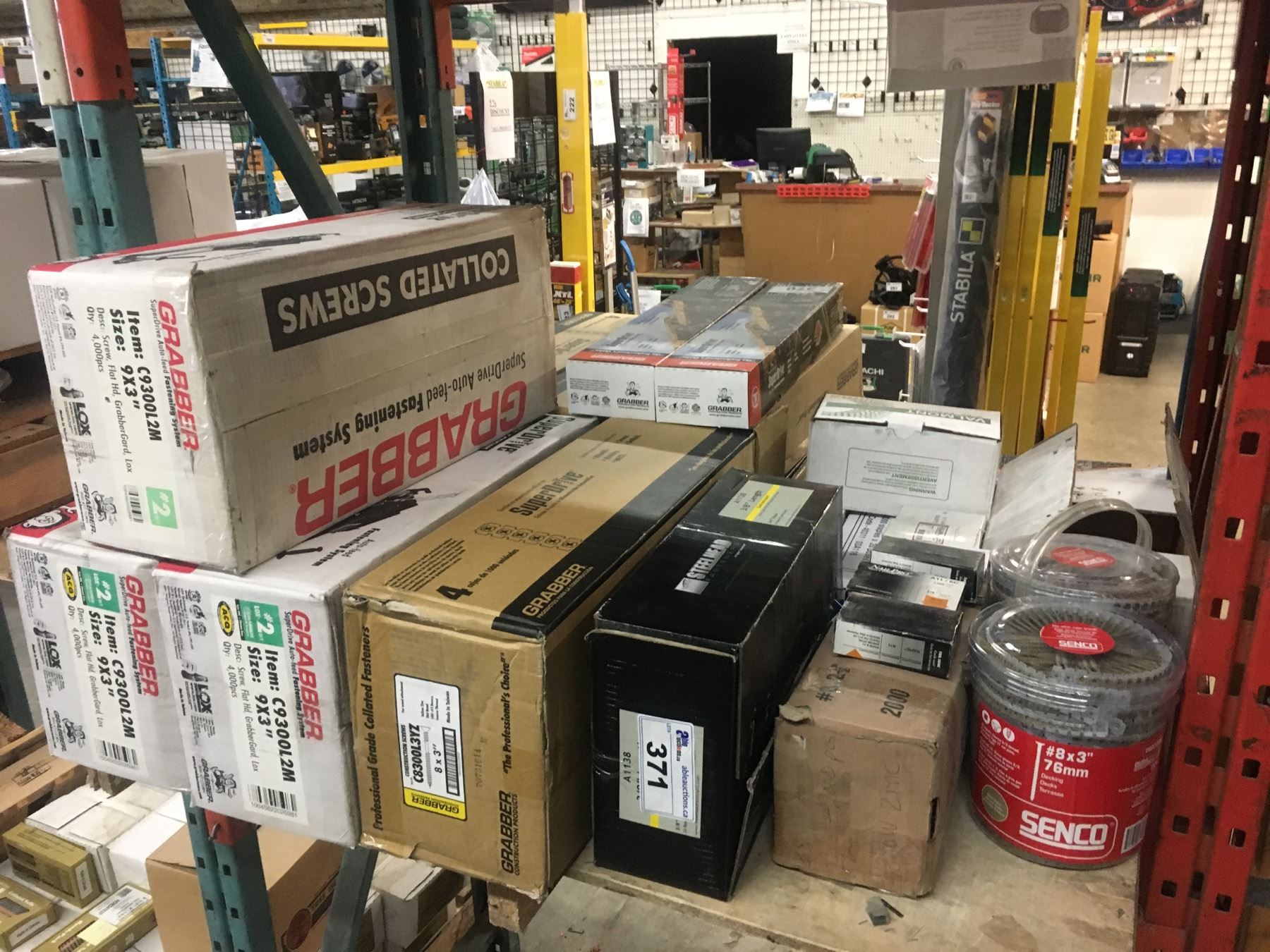 PALLET OF ASSORTED CONSTRUCTION HARDWARE, CONTENTS VARY, PLEASE PREVIEW