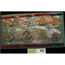 1993 U.S. Mint Set. Original as issued. U.S. Mint issue price was $8.00.