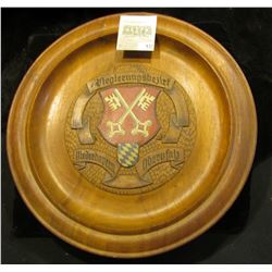 12  diameter  Regiernngbezirf Neiderbayern Obcryfal  engraved Wooden Plate with Coat-of-Arms exhibit