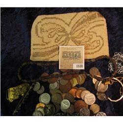 1538 _ Czechoslovakia Beaded & Zippered Purse containing old Antique Jewelry & various Foreign coins