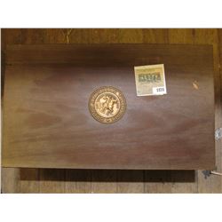 1870 _  Great American Triumphs  Hardwood case with embedded Medalion in lid. Empty but would hold 6