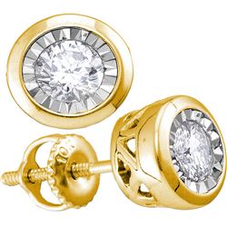 0.11 CTW Diamond Solitaire Illusion-set Stud Earrings 10KT Yellow Gold - REF-10H5M
