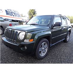 A2 --  2007 Jeep Patriot , Green , 223552  KM's