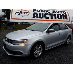 E3 --  2011 VW JETTA , Silver , 163553  KM's