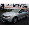 Image 1 : E3 --  2011 VW JETTA , Silver , 163553  KM's