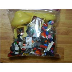 LEGO - LARGE ZIPLOC BAG OF LEGO - toybox full of lego divided into 8 bags - each may contain but not