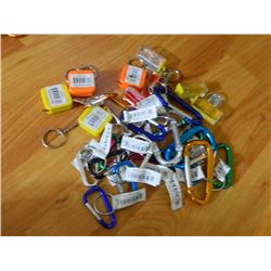 NEW KEY CHAIN HANDY MINI KIT - INCLUDES - 4 MINI TAPE MEASURES(METAL TAPE 3' LONG), 5 MINI LEVELS, 1