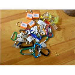 NEW KEY CHAIN HANDY MINI KIT - INCLUDES - 4 MINI TAPE MEASURES(METAL TAPE 3' LONG), 5 MINI LEVELS, 1