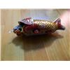 Image 4 : METAL WIND-UP TOY - WALE EATING FISH