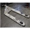Image 2 : Crown Pallet Jack
