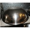 Image 2 : Approx 7 Metal Mixing Bowls - Various Sizes