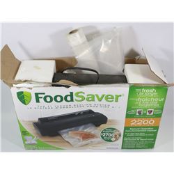 FOOD SAVER 220 SERIES IN BOX