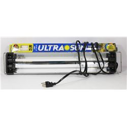 AQUARIUM LIGHT WITH EXTRA LAMPS