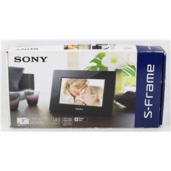 SONY 7" LED BACKLIGHT DIGITAL PHOTO FRAME
