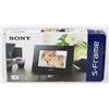 Image 1 : SONY 7" LED BACKLIGHT DIGITAL PHOTO FRAME
