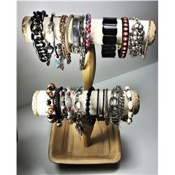 20)  LOT OF 21 FASHION BRACELETS & STAND