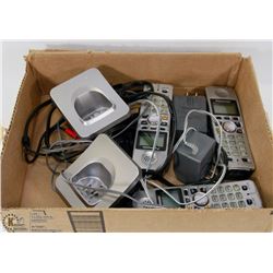 LOT OF 3 PANASONIC CORDLESS PHONES W/BASE STATION