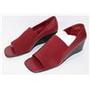 Image 1 : JESSICA  SZ 7 1/2" WOMANS RED PAULETTE SHOES