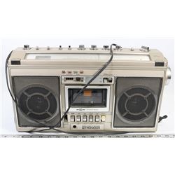 VINTAGE PIONEER GHETTO BLASTER