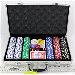 LARGE POKER CHIP SET IN LOCKING CASE.