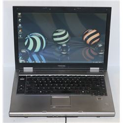 TOSHIBA LAPTOP W/ AC CHARGER