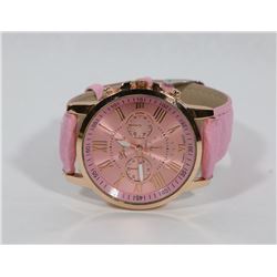 NEW GENEVA WOMENS DRESS WATCH WORKING