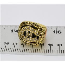 MONTREAL CANADIENS  1986 PATRICK ROY  REPLICA