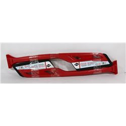 LOT OF TWO GARANT SCRATCH FREE 26" SNOW BRUSHES