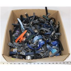 LARGE FLAT OF WATCHES