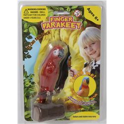 NEW FINGER PARAKEET - IT CAN TALK BACK