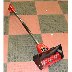TORO POWER SHOVEL