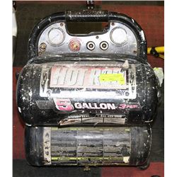 POWERBUILT HOT ROD 5 GAL AIR COMPRESSOR