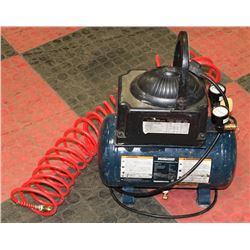 MASTERCRAFT 2 GAL AIR COMPRESSOR WITH HOSE