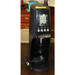 SODASTREAM MACHINE WORKING. *NO BOTTLE