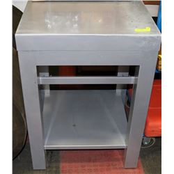 ONE STEEL TABLE GRAY 500LBS CAPACITY 24'X24'X34'