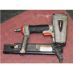 PASLODE 16 GAUGE UTILITY STAPLER