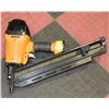 Image 1 : BOSTITCH NAIL GUN