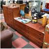 Image 1 : 2 WOOD DRESSERS INCL CHEST OF DRAWERS AND