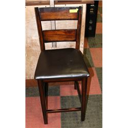 BAR HEIGHT CHAIR / STOOL .
