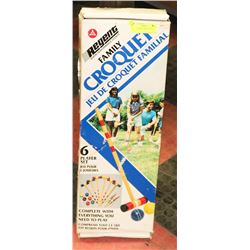 REGENT FAMILY CROQUET SET