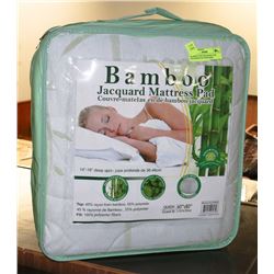BAMBOO QUILTED QUEEN SIZE MATTRESS PAD WITH DEEP