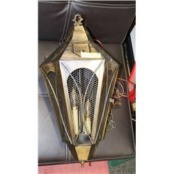 METAL GOTHIC STYLE SWAG LANTERN