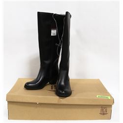 ON CHOICE: NEW GENUINE 1976 GENUINE LEATHER BOOTS