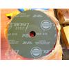 Image 1 : W.P. WILLIAMS (45) RB 314 RESIN BOND 7 X 7/8 P60 GRIT SANDING DISCS