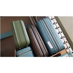 LOT OF SAMSONITE JETLINER AND OTHER VINTAGE SUIT CASES