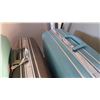Image 2 : LOT OF SAMSONITE JETLINER AND OTHER VINTAGE SUIT CASES