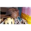 Image 2 : TOTE OF ESTATE GOODS HELMETS AND STEERING WHEEL COVERS