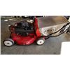 Image 2 : TORO DELUXE POWER RIDE SELF PROPELLED GAS LAWNMOWER