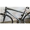 Image 2 : GREY TREK BIKE